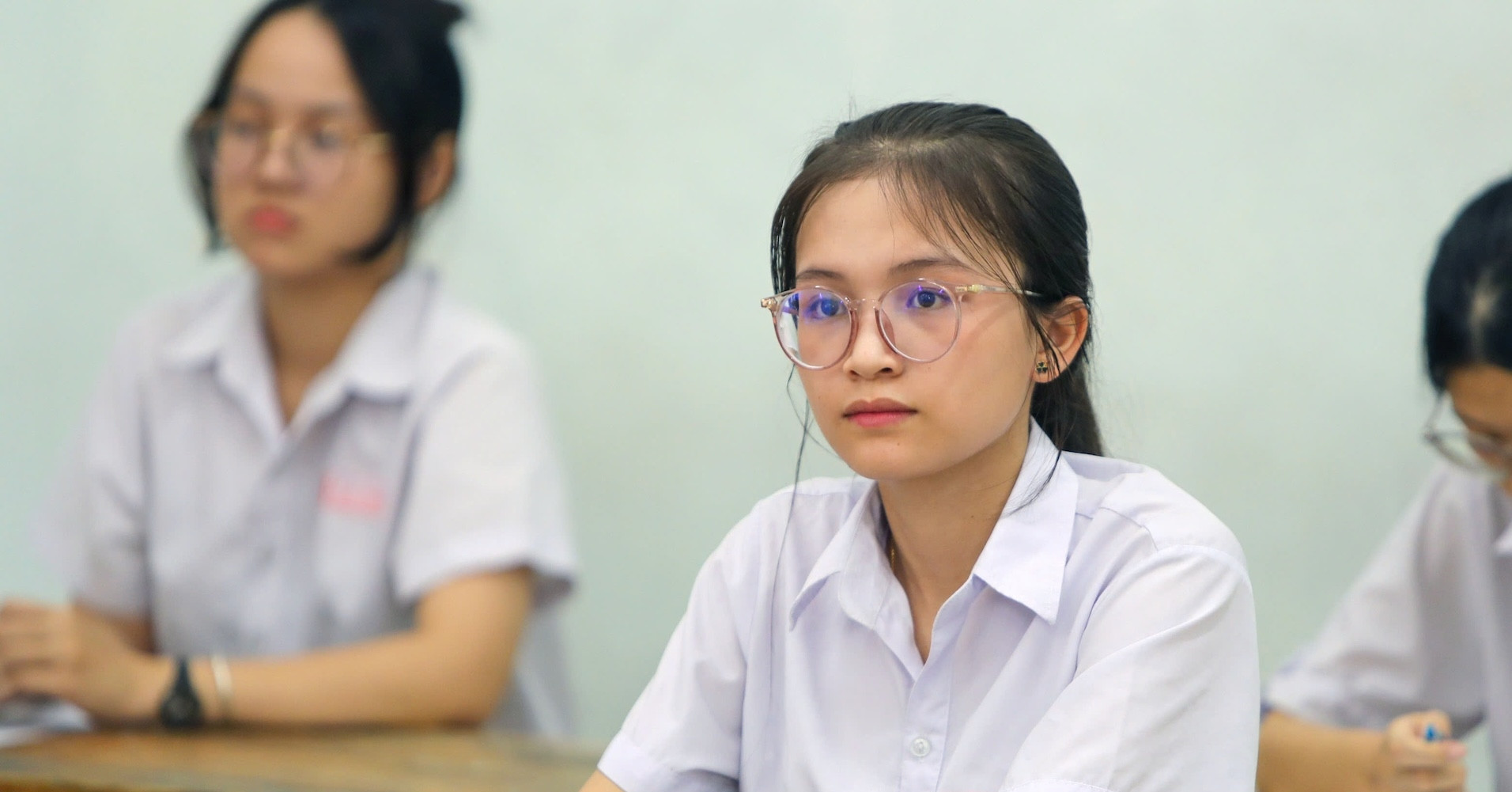 Đề thi môn Vật lý thi tốt nghiệp THPT năm 2025