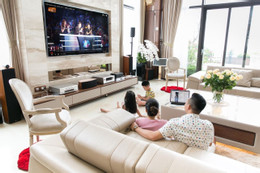 Sử dụng internet của VNPT các thiết bị kết nối Wifi của gia đình đều được đáp ứng mượt mà(1).jpg