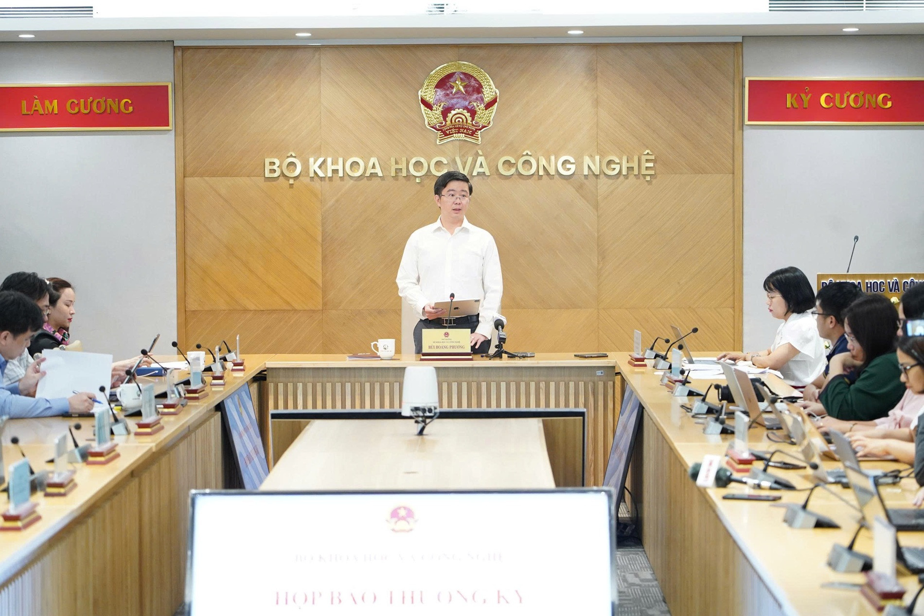 tt bui hoang phuong.jpg