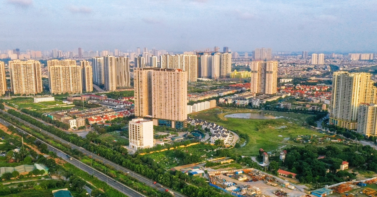 Vợ chồng trẻ thu nhập 30 triệu đồng, có nên mua căn hộ vùng ven?