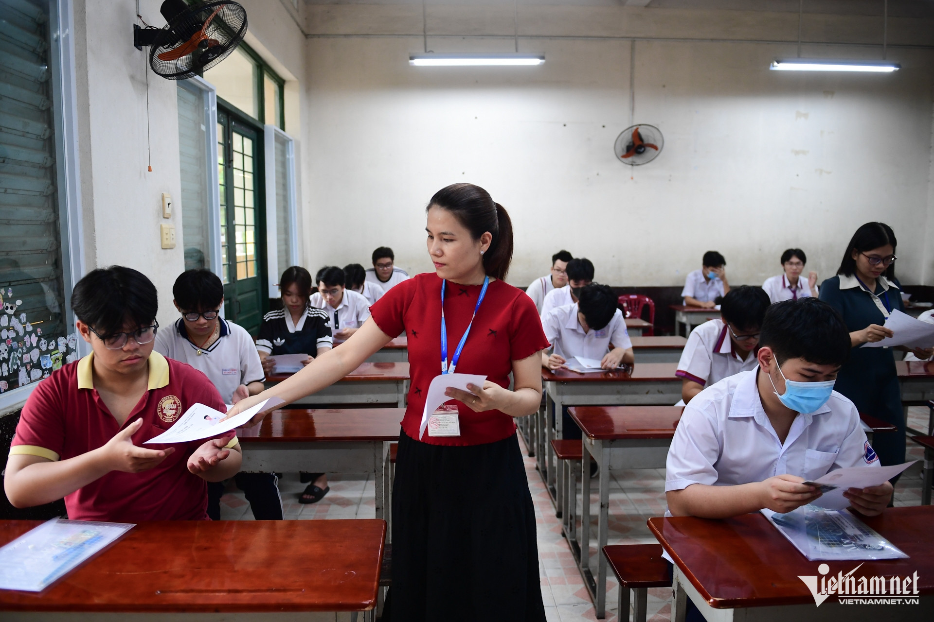 W-THPT TPHCM Nguyễn Huế 23.jpg