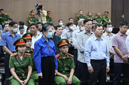 Xét xử vụ Phúc Sơn và chuyện các cựu lãnh đạo tỉnh bị doanh nghiệp thao túng