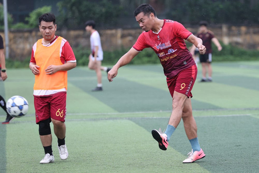 فٹ بال vnn 6 (2).jpg