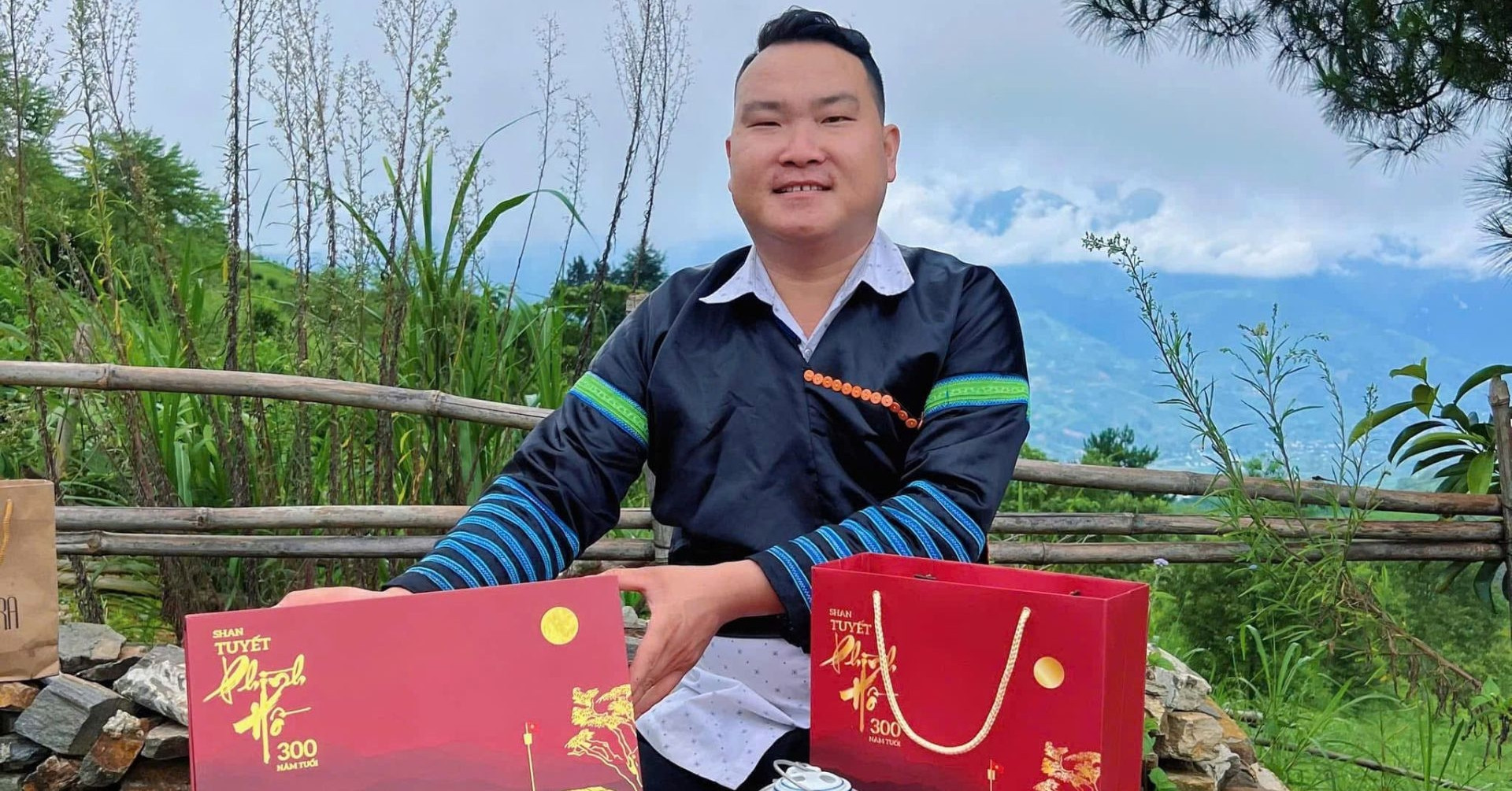 Cán bộ xã đưa trà Phình Hồ lên sàn số giá 'khét lẹt', dân mạng tranh nhau mua