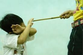 Đánh con 2 lần, người đàn ông ở Hà Tĩnh bị xử phạt 30 triệu đồng