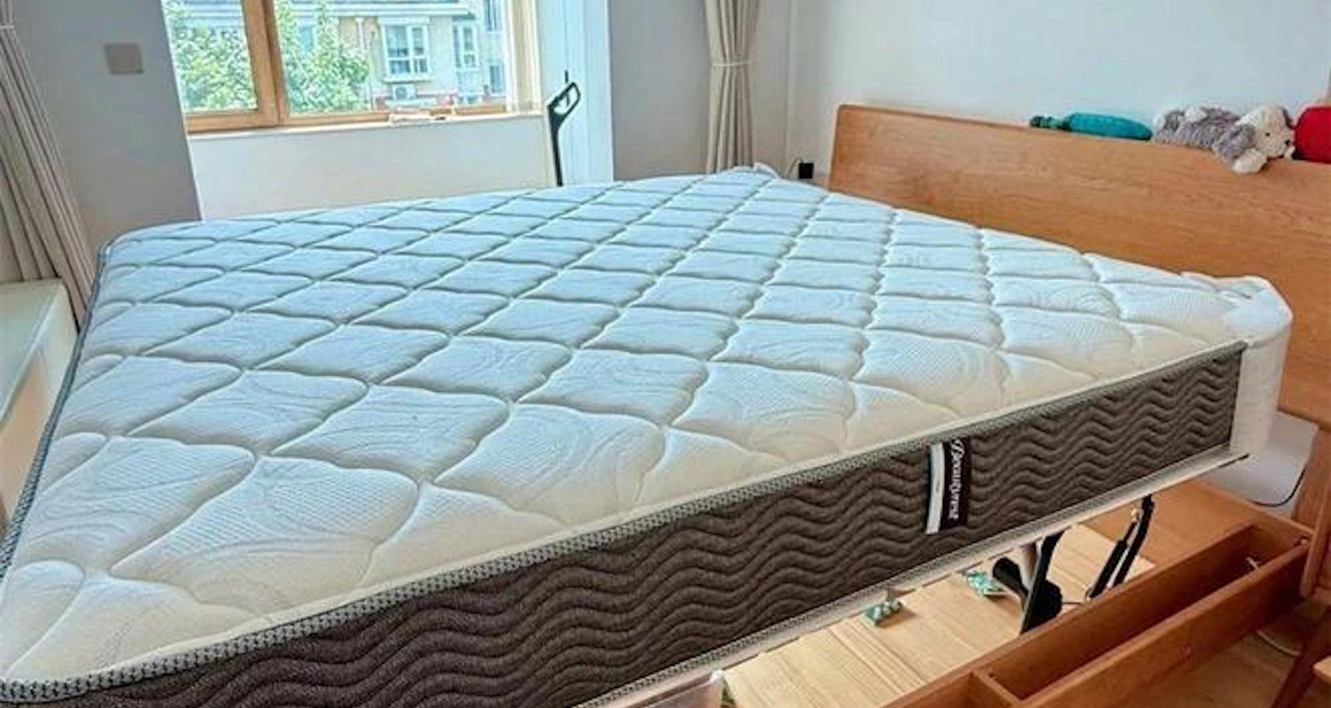 Không cần chi tiền mua giường đắt đỏ, khoản đáng đầu tư lại là chiếc nệm