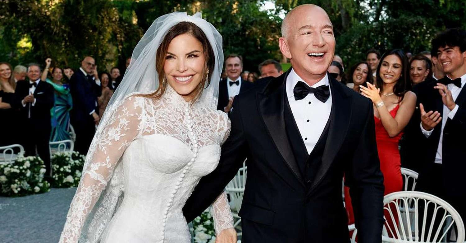 Nữ MC 56 tuổi đẹp lộng lẫy trong đám cưới xa hoa với tỷ phú Jeff Bezos