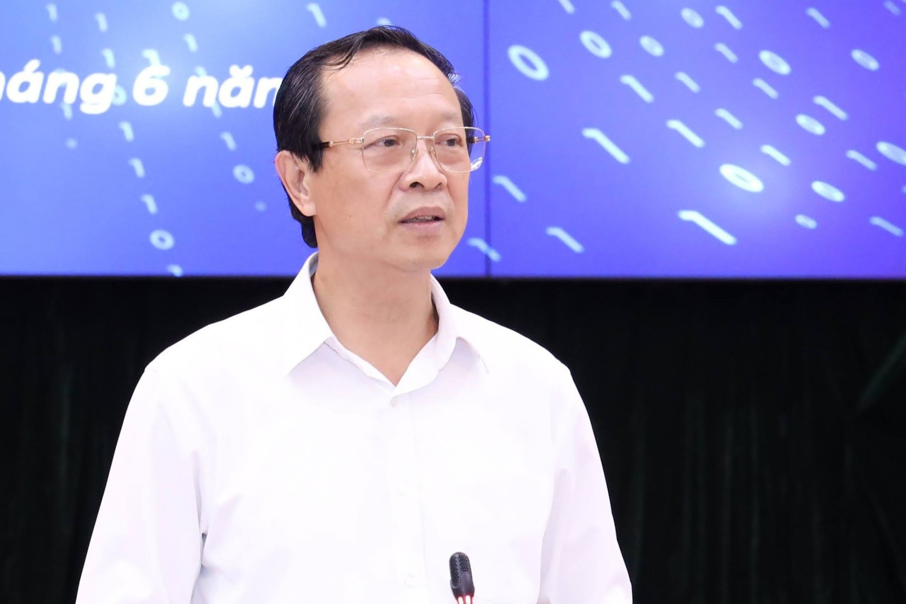 Thứ trưởng Phạm Ngọc Thưởng.jpg