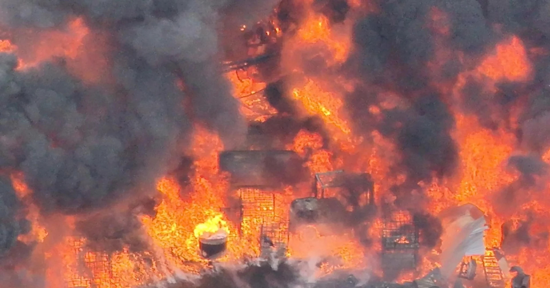 Vụ cháy ở Hưng Yên: 3 nạn nhân rất nặng chuyển lên Hà Nội, viện đang dồn lực cứu chữa