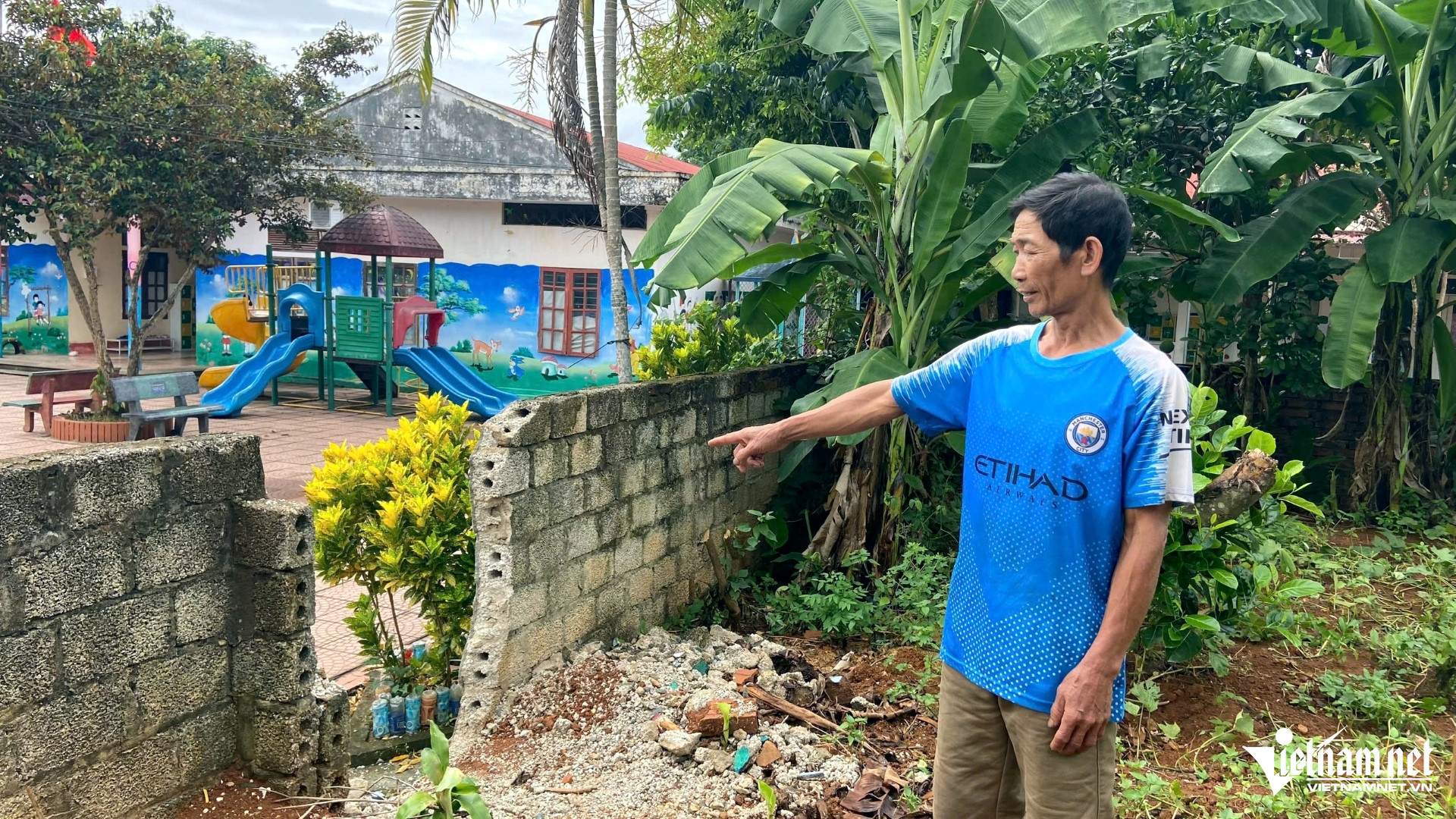 W-a2không đòi được đất.jpg