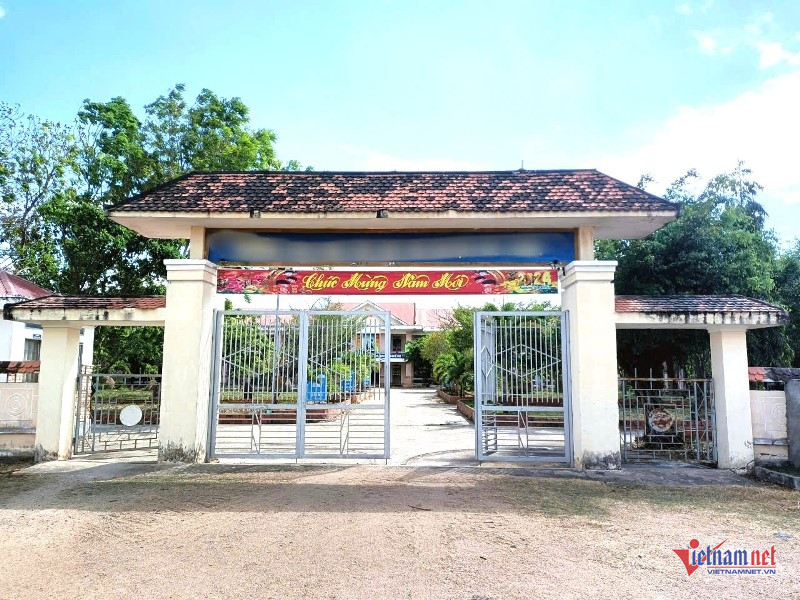 W-Kỷ luật hiệu trưởng.jpg