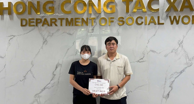 Bạn đọc giúp đỡ em Tạ Lê Hải Yến bị ung thư mang tai hơn 145 triệu đồng
