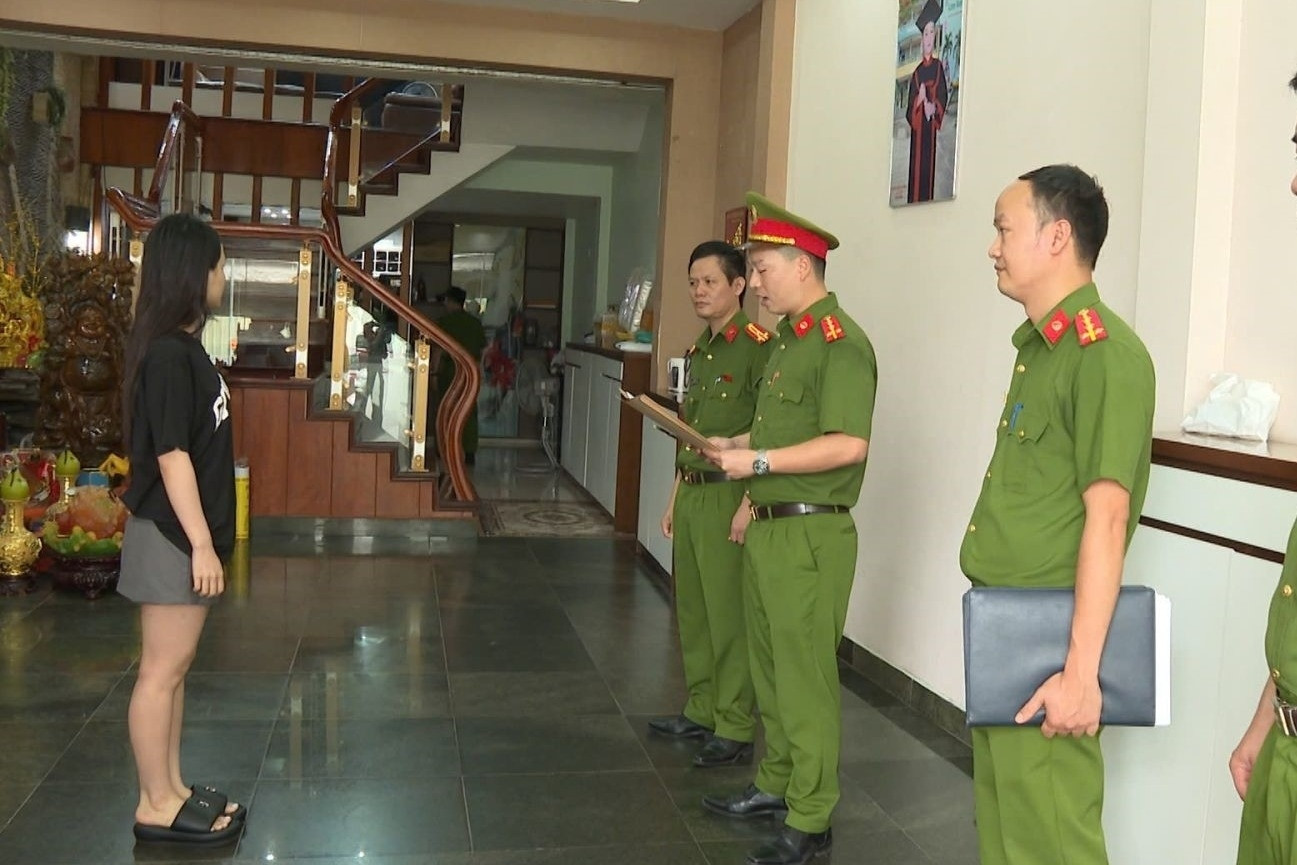 Công an Thanh Hóa triệu tập trùm giang hồ cộm cán Vi ‘ngộ’