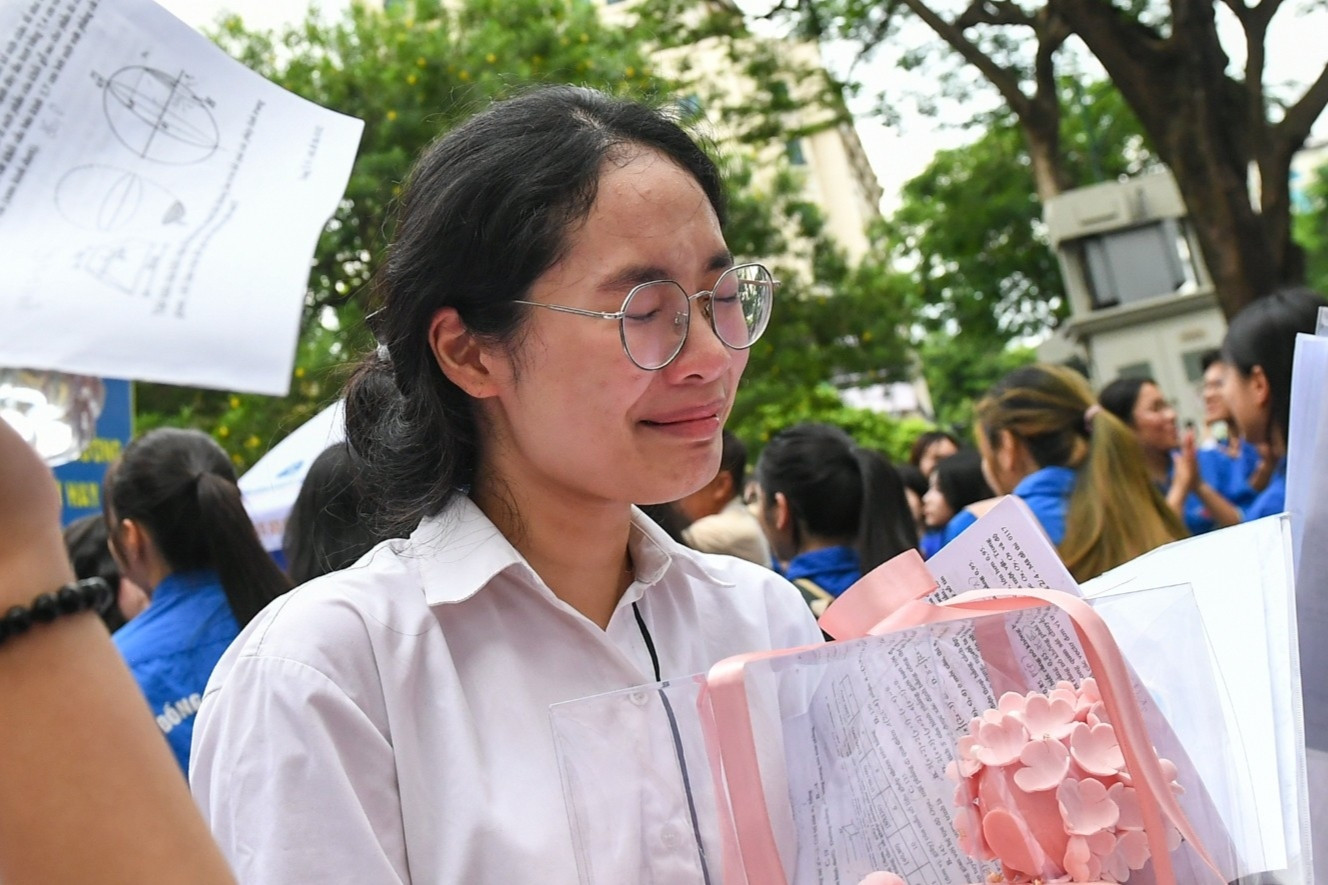 Đề thi tốt nghiệp THPT năm 2025: ‘Thí sinh khóc nhưng cần thay đổi’