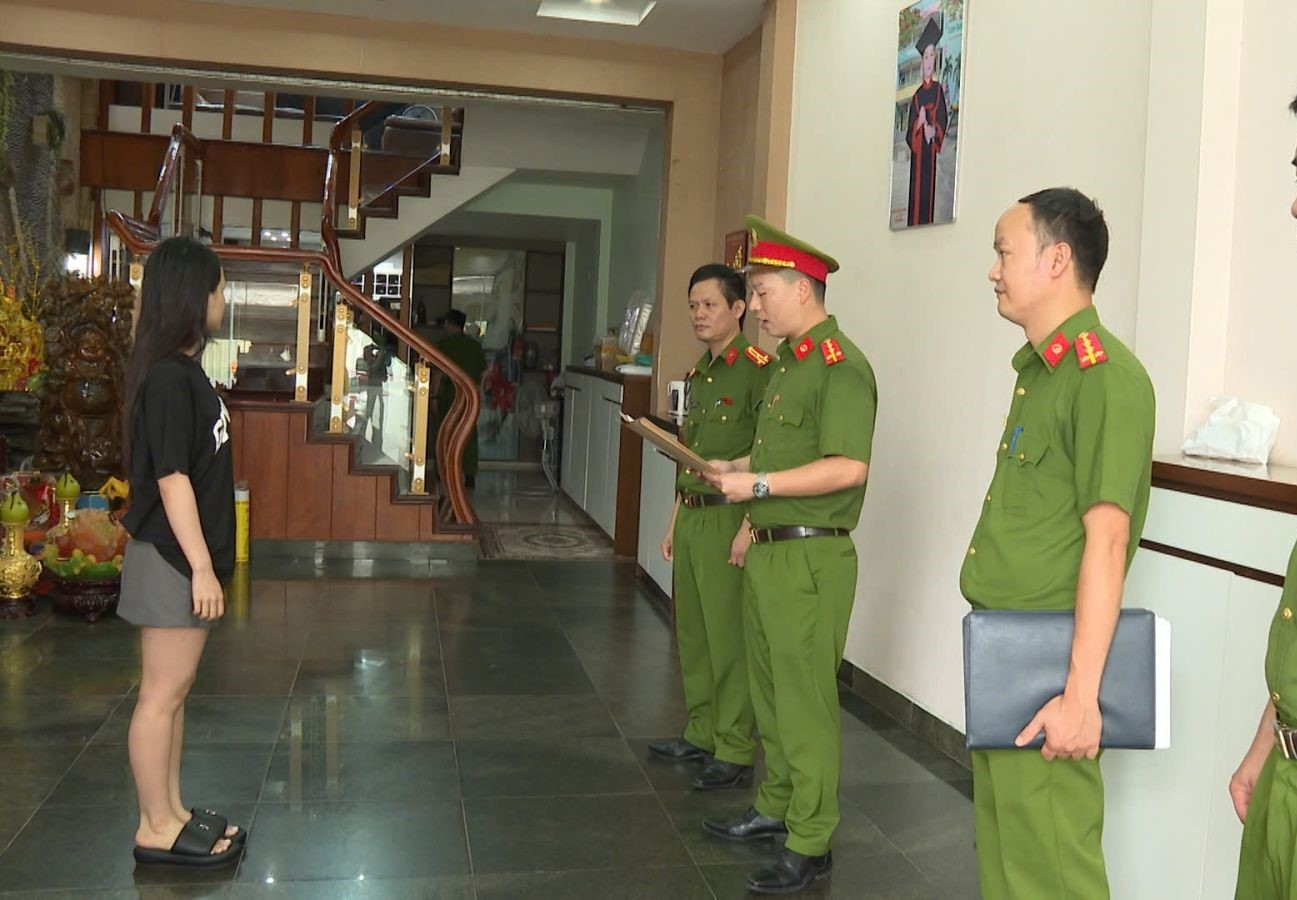 gen h z6753822649618_cb259e5f6a994743535dae1b26aa18f5.jpg