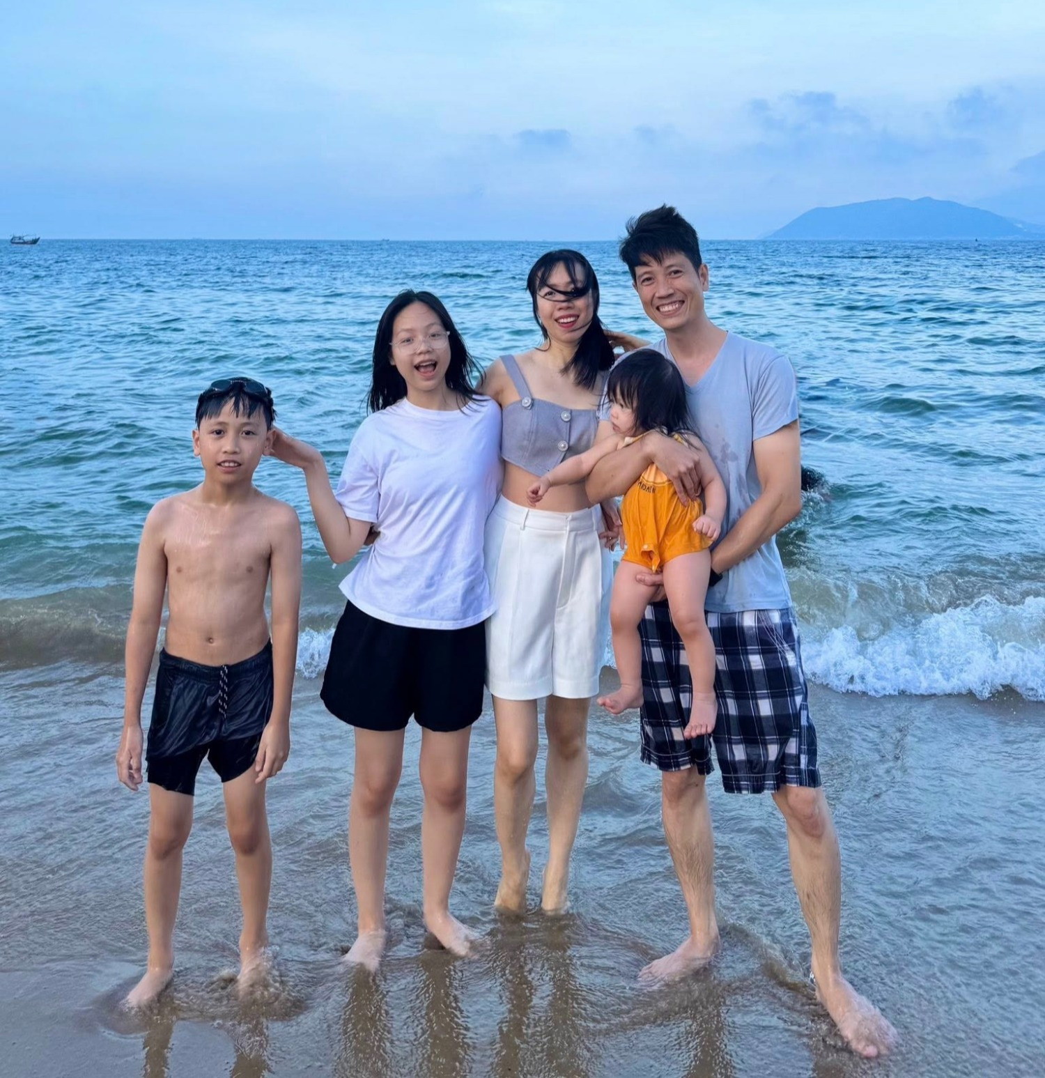 gia dinh HN toi Nha Trang sinh song 8.jpg