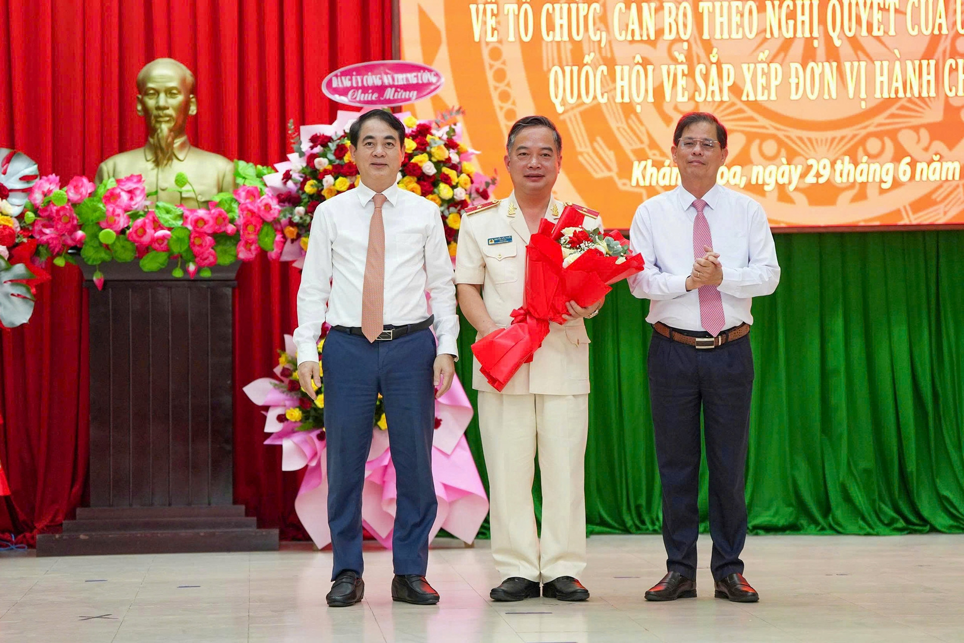 Khánh Hòa có 8 phó giám đốc Công an tỉnh sau khi sáp nhập với Ninh Thuận