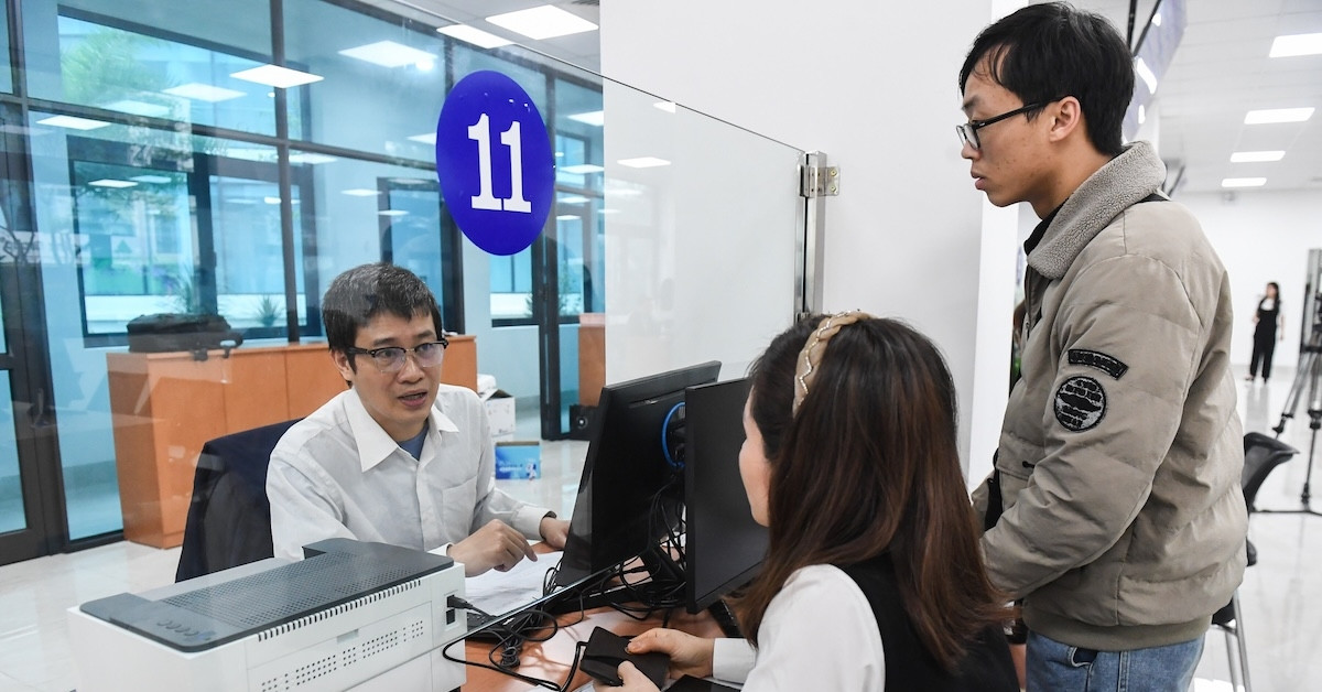Không được từ chối giải quyết thủ tục hành chính với lý do sắp xếp bộ máy