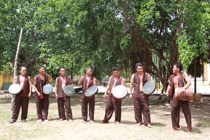 Ma la cua nguoi Raglai.jpg