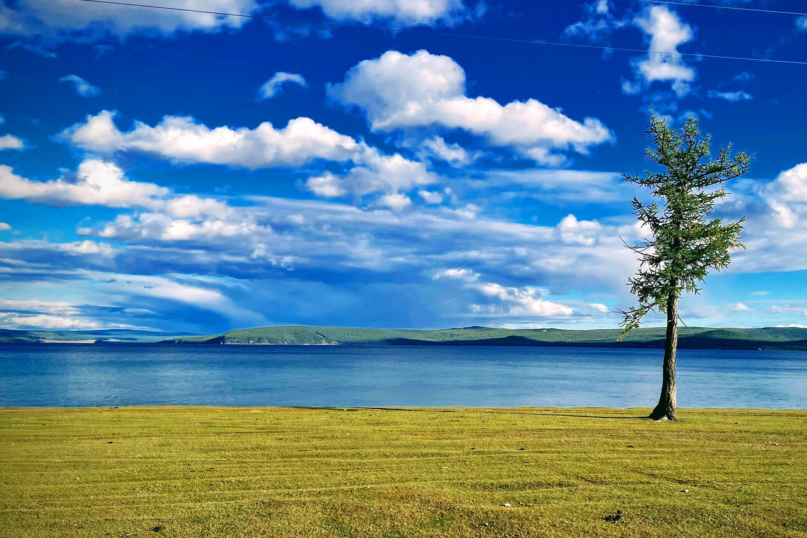 Nữ du khách Việt nao lòng trước 'viên ngọc xanh' giữa thảo nguyên ở Mông Cổ