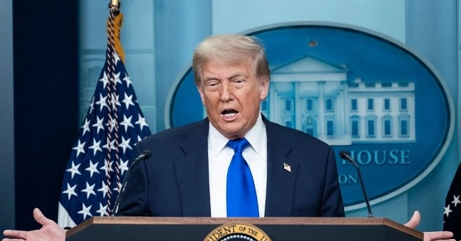 Ông Trump lên án vụ điều tra Thủ tướng Israel, lạc quan về lệnh ngừng bắn ở Gaza