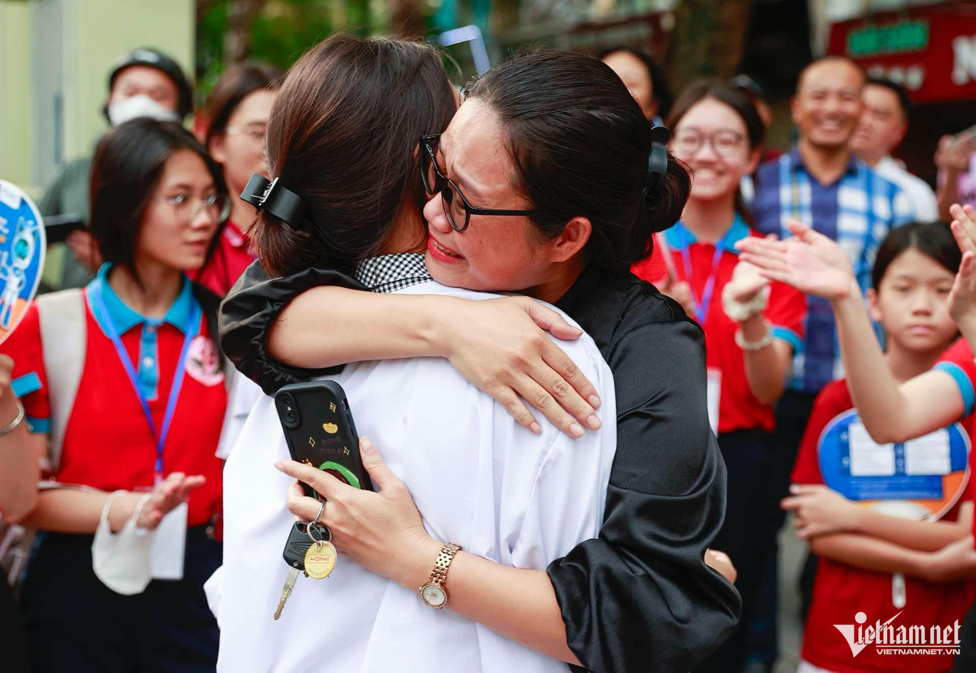 W-tot nghiep 105461.jpg