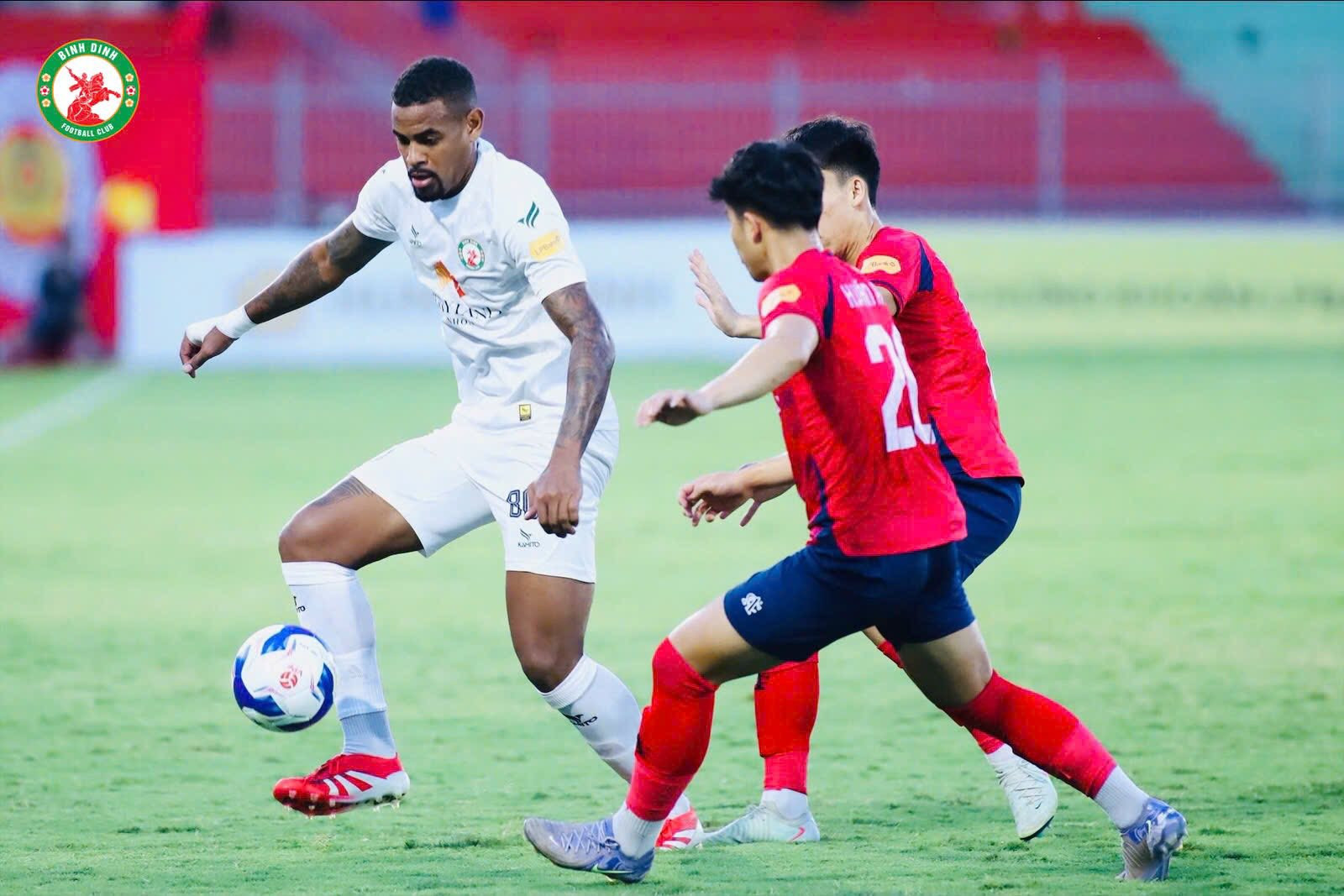 binh dinh vs cahn 2.jpg