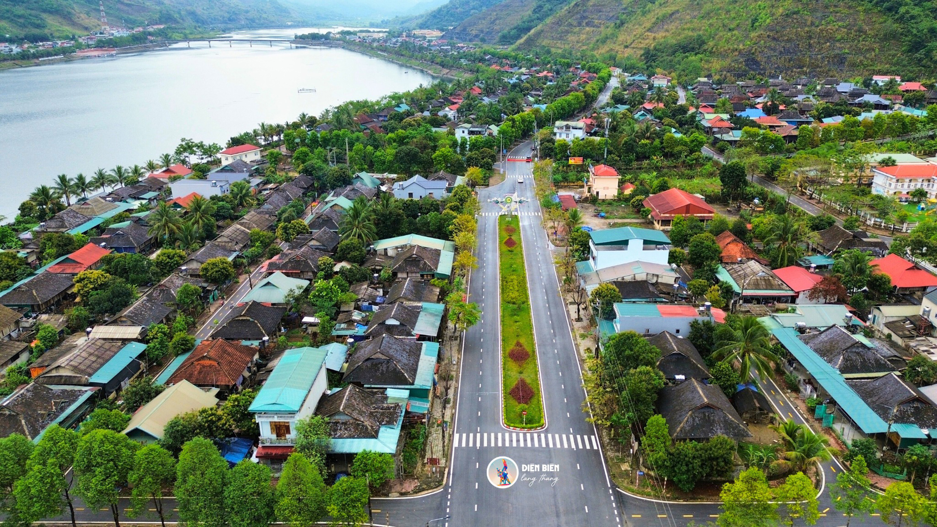cung duong dep o Dien Bien 1.png