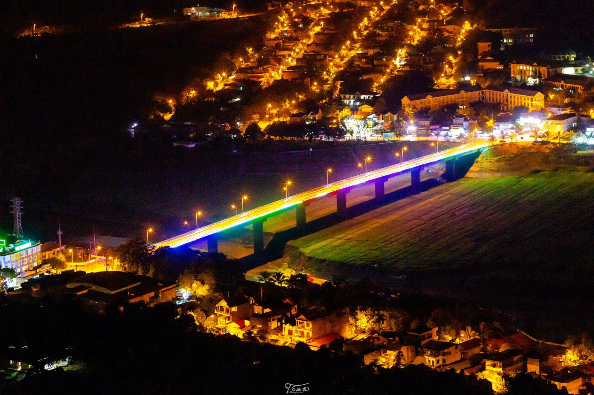 cung duong dep o Dien Bien Tôm Koi.png