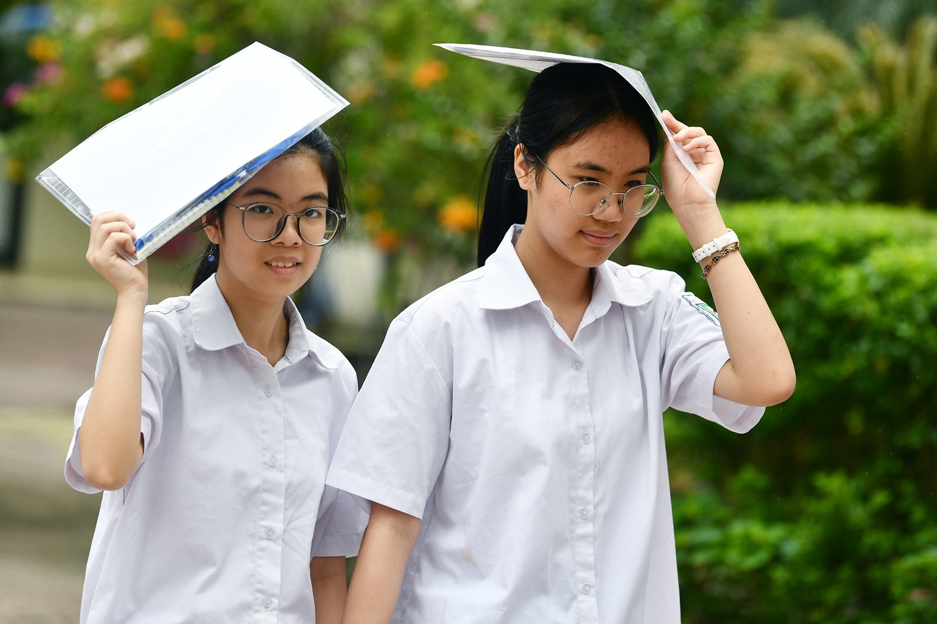 Đề môn Văn thi vào lớp 10 yêu cầu bàn về cách lưu truyền trò chơi dân gian