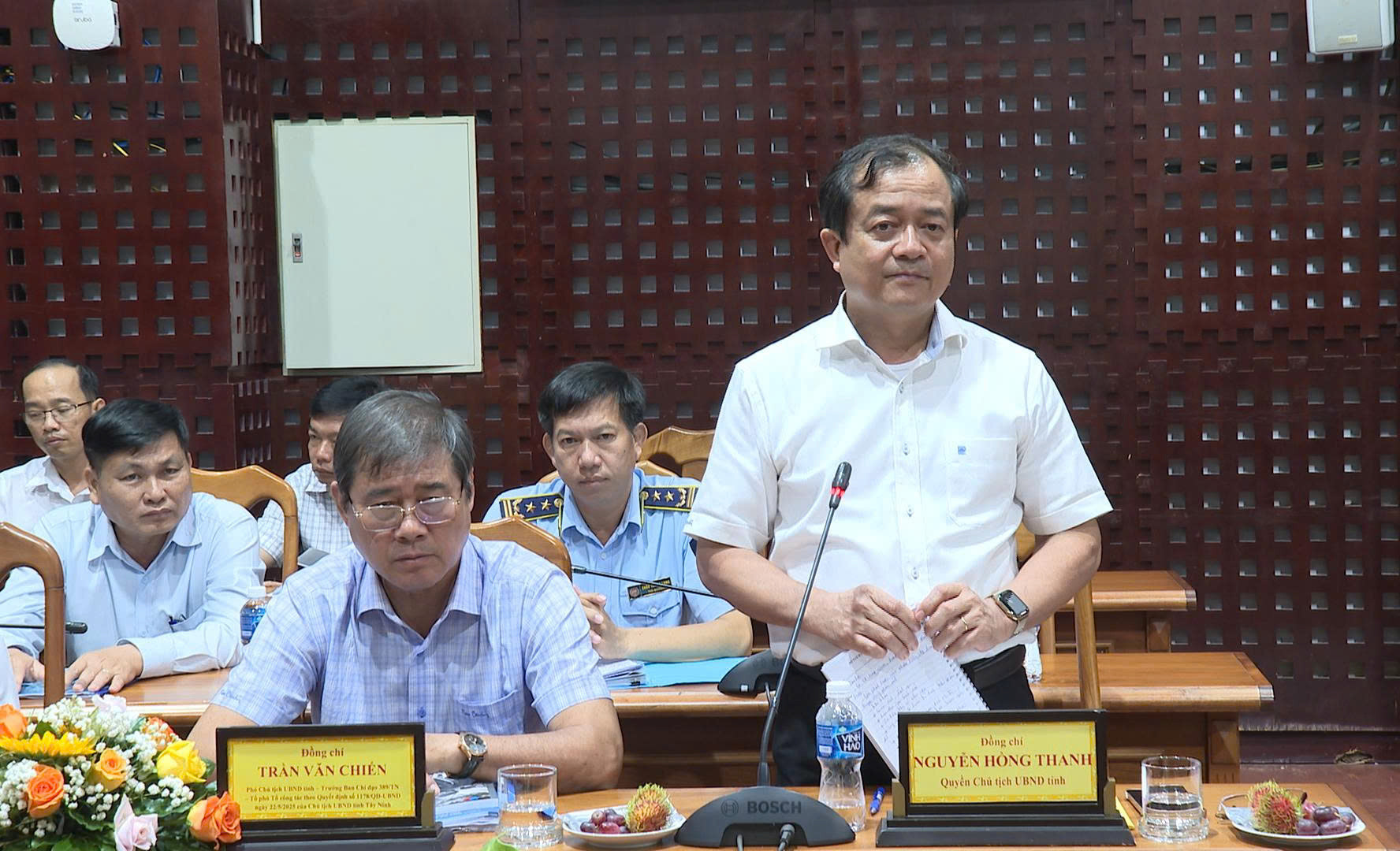 Hinh 3 chống buôn lậu, hàng giả.jpg