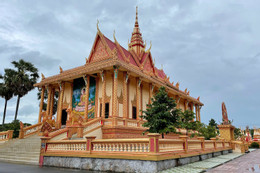 Ngôi chùa Khmer xứ biển Bạc Liêu, trăm năm quay mặt về hướng Đông
