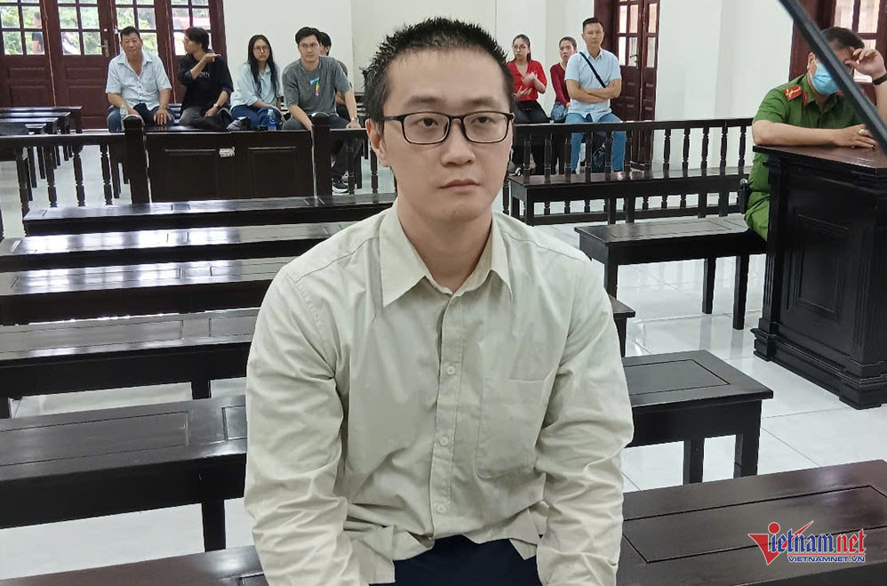 W-bicaohoang.jpg
