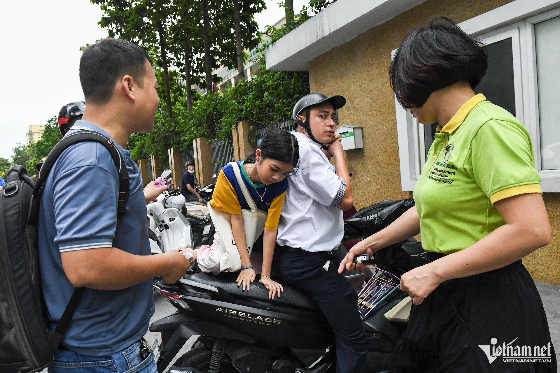 W-giao duc   hanoi 13.jpg