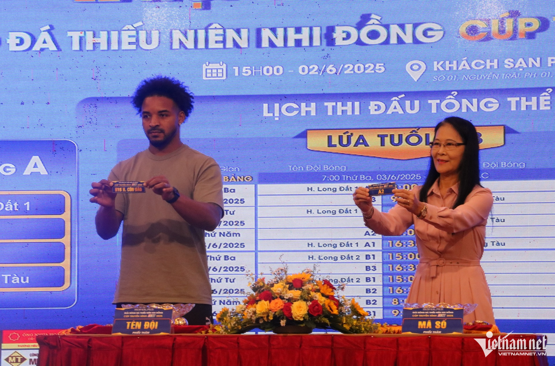 W-Tuyển thủ quốc gia Nguyễn Xuân Son..JPG.jpg