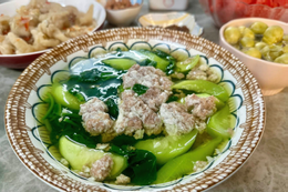 3 không khi ăn canh cua