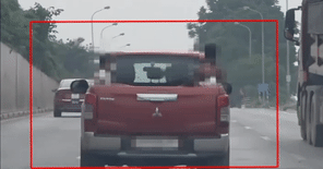 Bản tin sáng 30/6: 6 trẻ ngồi trong thùng xe bán tải đi trên Đại lộ Thăng Long