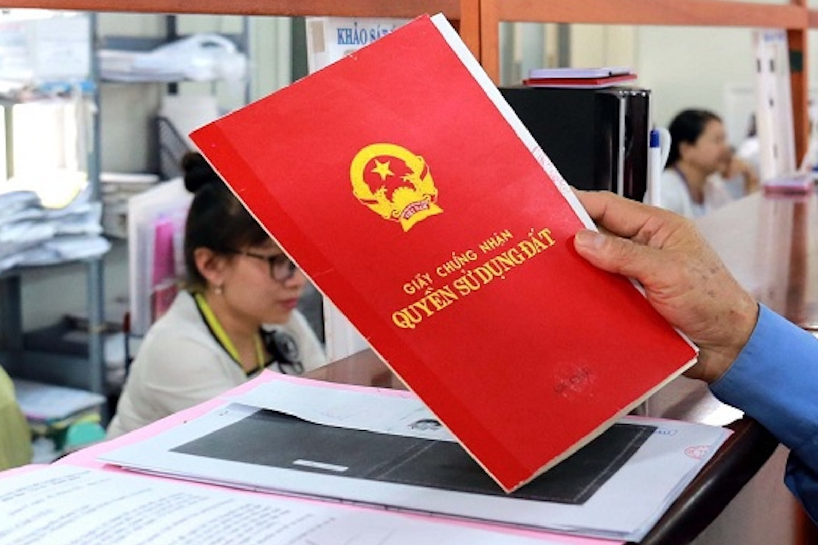 Thủ tục sang tên sổ đỏ theo quy định mới từ 1/7