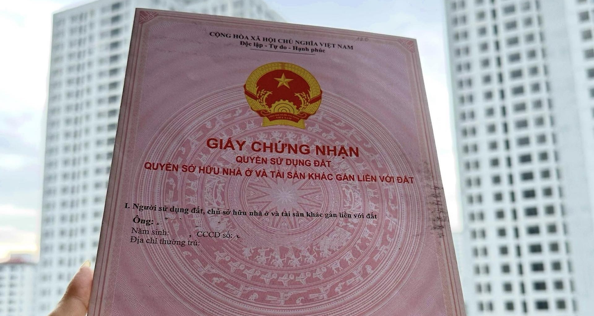 8 trường hợp được cấp đổi sổ đỏ từ hôm nay 1/7 người dân cần biết