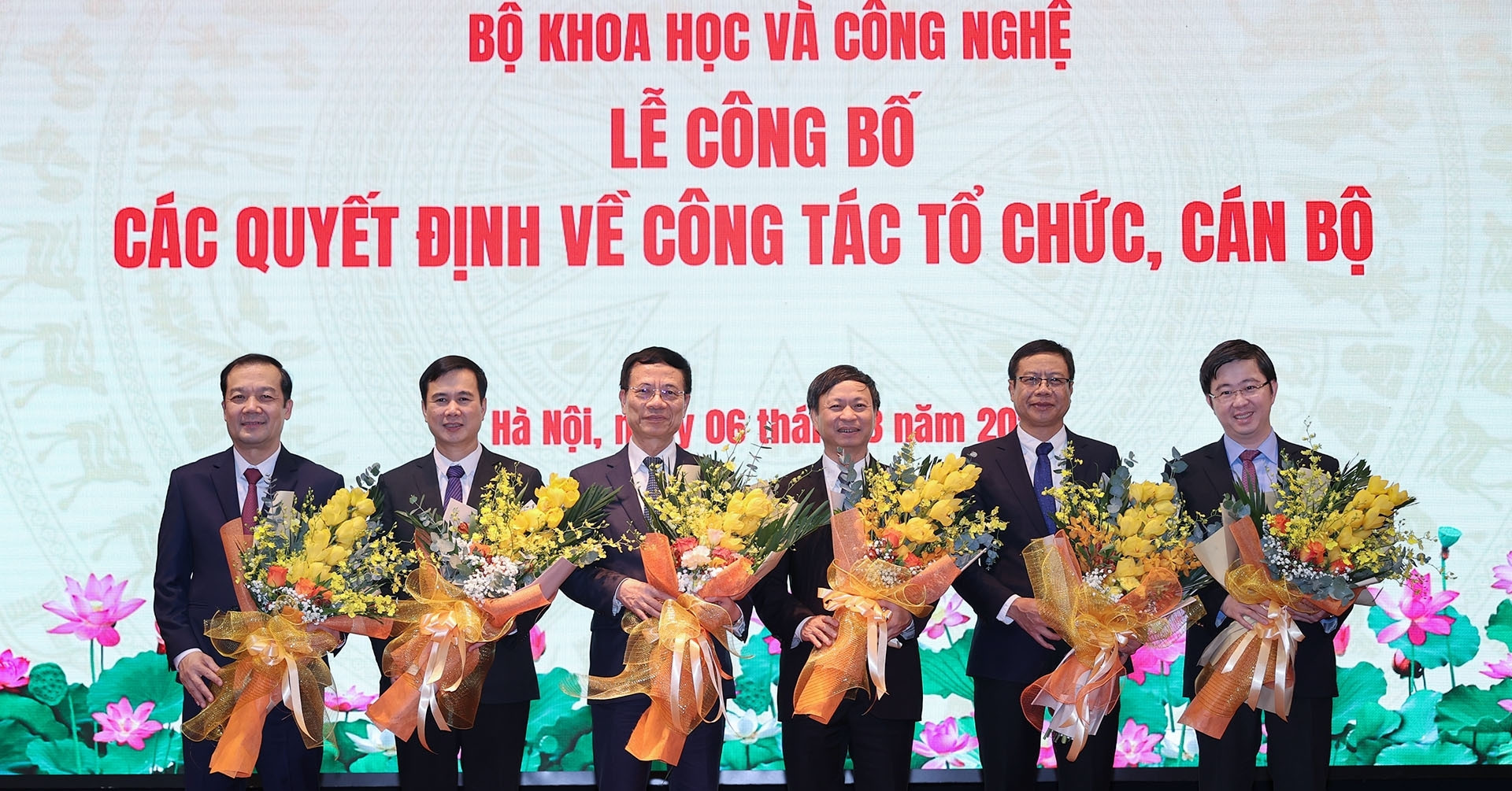 Bộ KH&CN phân công công việc giữa bộ trưởng và các thứ trưởng