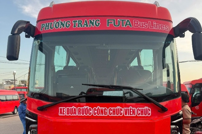 Bố trí xe đưa rước 968 cán bộ từ Bà Rịa - Vũng Tàu, Bình Dương đến TPHCM làm việc