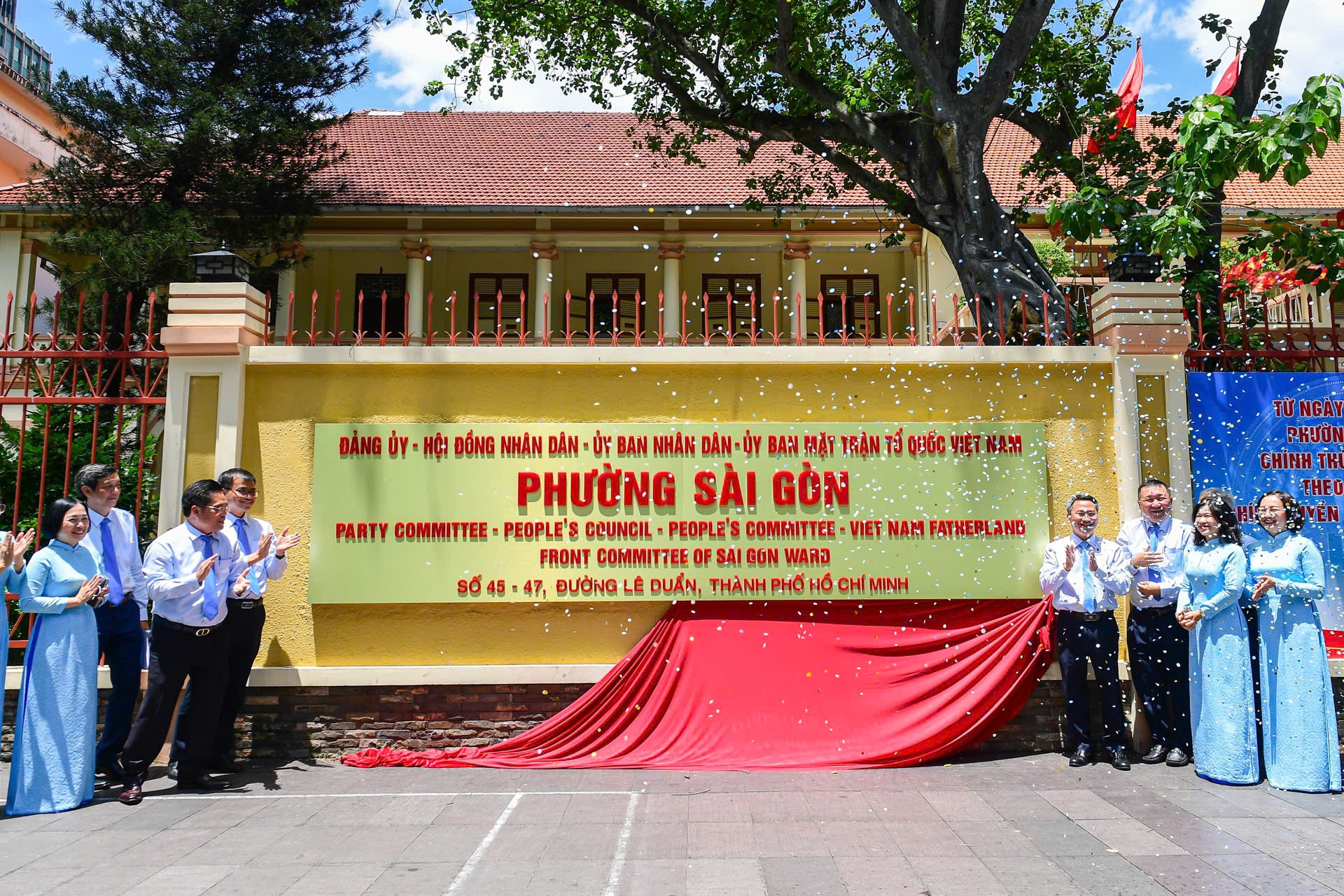 Danh sách 168 chủ tịch UBND phường, xã và đặc khu của TPHCM mới