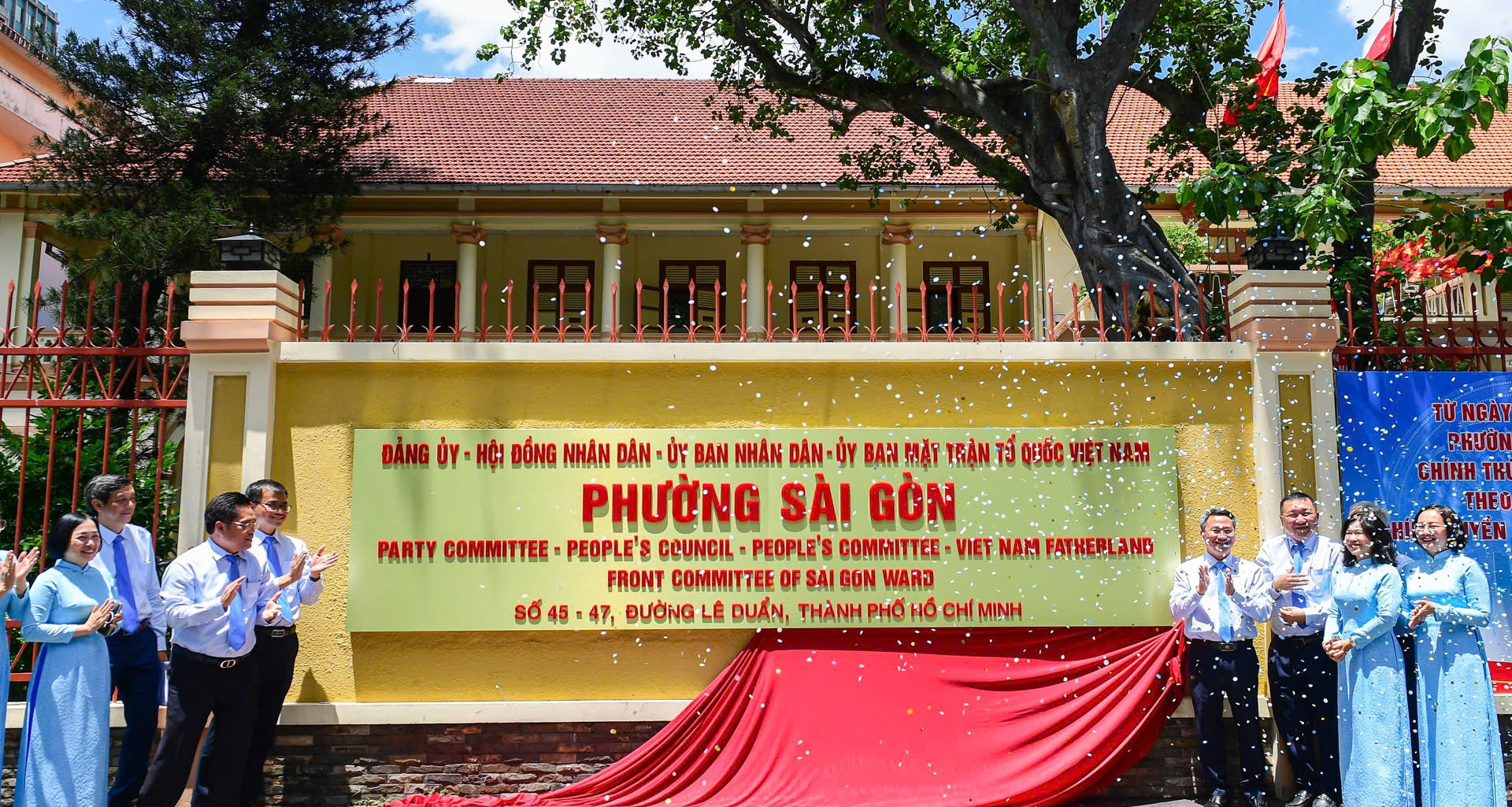 Danh sách 168 chủ tịch UBND phường, xã và đặc khu của TPHCM mới