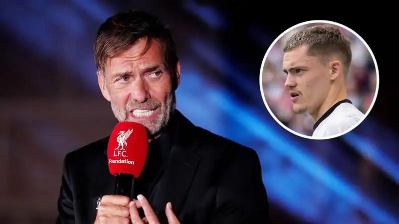 Klopp Wirtz teamtalk.jpg
