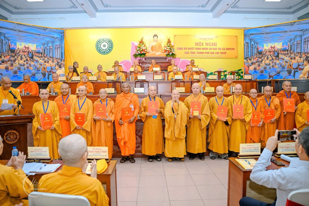 nhansusausapnha (13).jpg