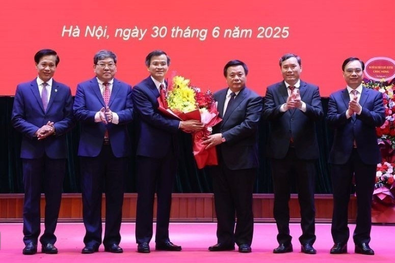 Ông Đoàn Minh Huấn giữ chức Phó Giám đốc Học viện Chính trị Quốc gia Hồ Chí Minh