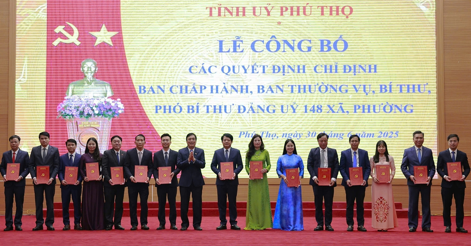 Phú Thọ công bố danh sách 148 bí thư, chủ tịch xã, phường mới