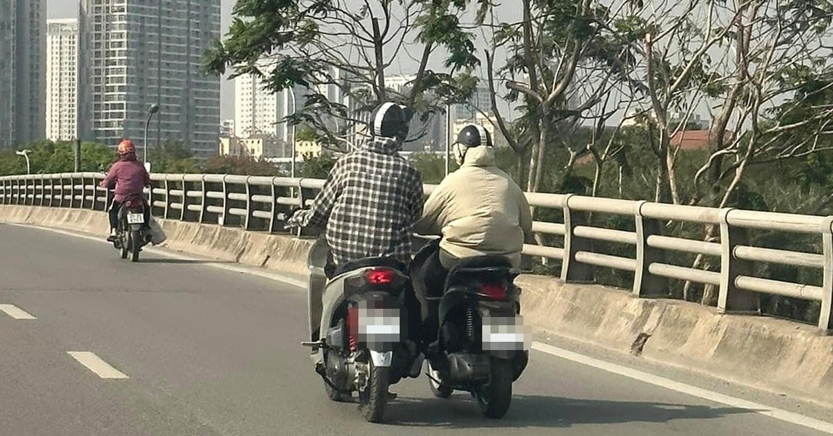 Thấy xe người khác hỏng ra tay nghĩa hiệp, không ngờ bị phạt tới chục triệu
