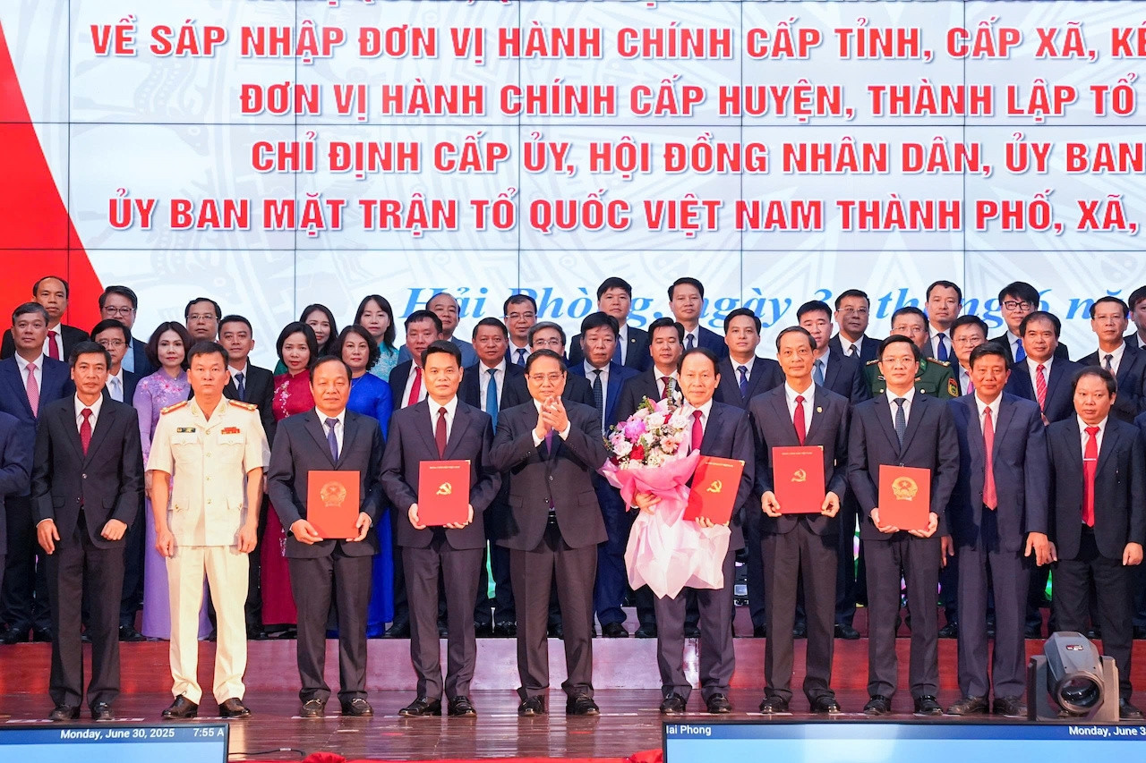 Thủ tướng: Sáp nhập là khởi đầu để TP Hải Phòng viết tiếp câu chuyện quá khứ