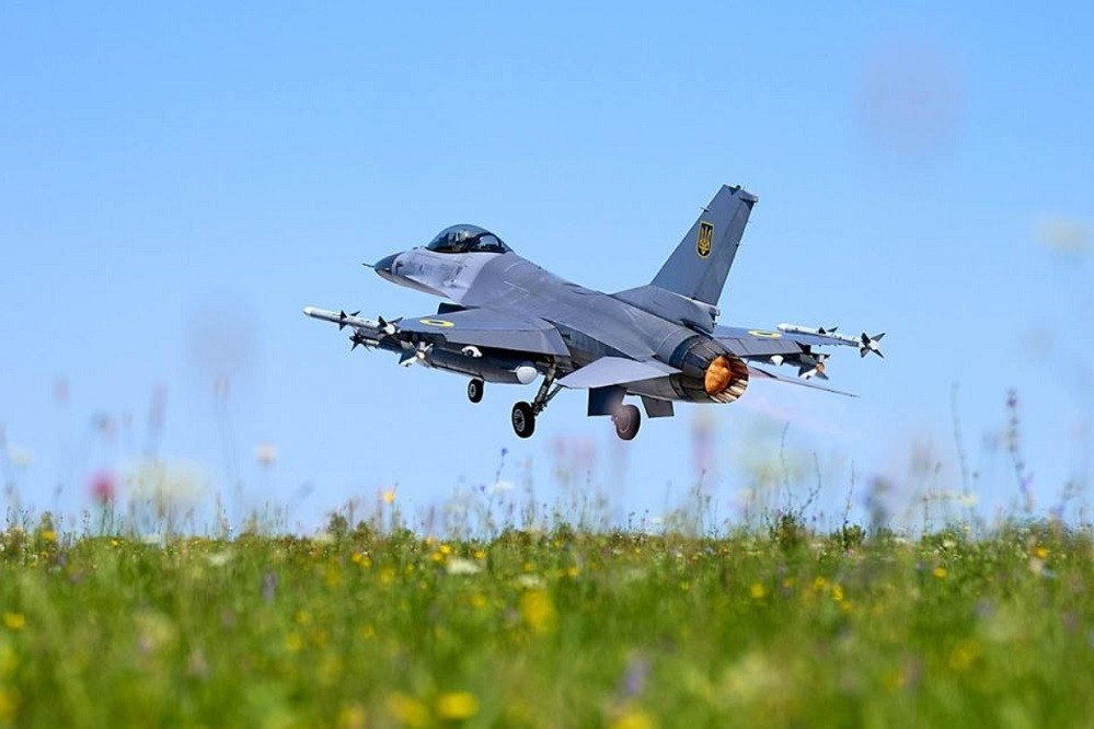Uy lực tiêm kích F-16 của Mỹ viện trợ cho Ukraine